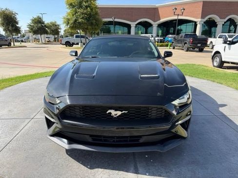 Used 2020 Ford Mustang Premium RWD image 2