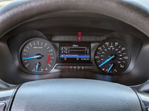 Used 2019 Ford Explorer Base image 27