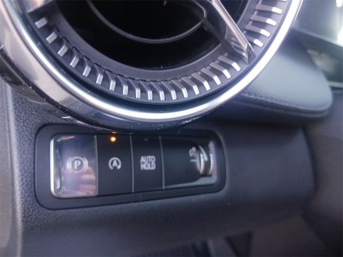 New 2026 Chevrolet Equinox LT image 33