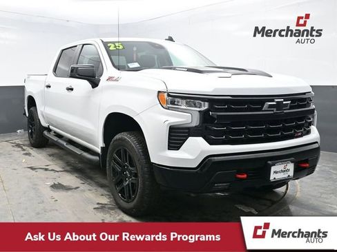 Used 2025 Chevrolet Silverado 1500 LT Trail Boss w/ Protection Package image 1