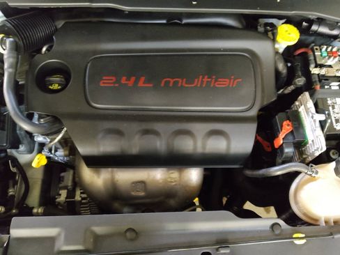 Used 2021 Jeep Compass Sport image 30