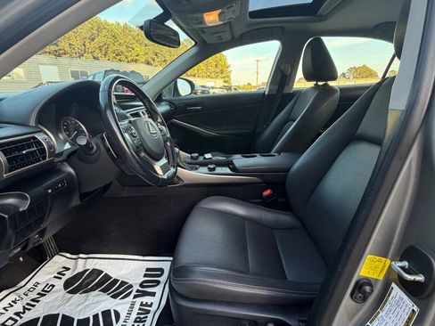 Used 2016 Lexus IS 300 IS 300 Sedan 4D image 9