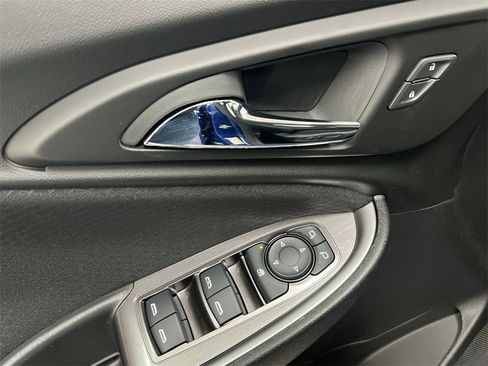 Used 2023 Chevrolet Malibu LT image 20