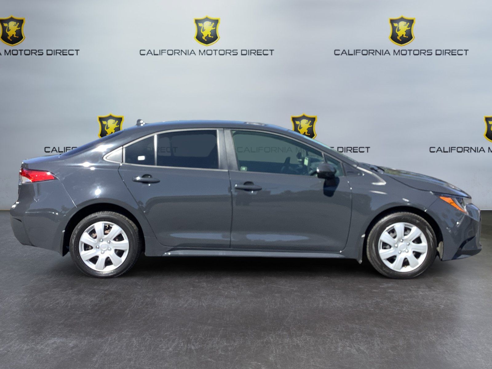 Used 2026 Toyota Corolla LE FWD image 6