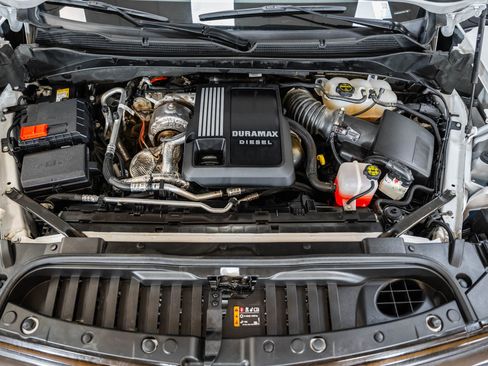 Used 2024 Chevrolet Silverado 1500 ZR2 image 27