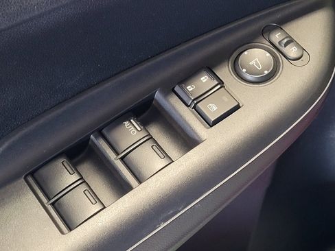 Used 2017 Honda Fit EX-L image 27