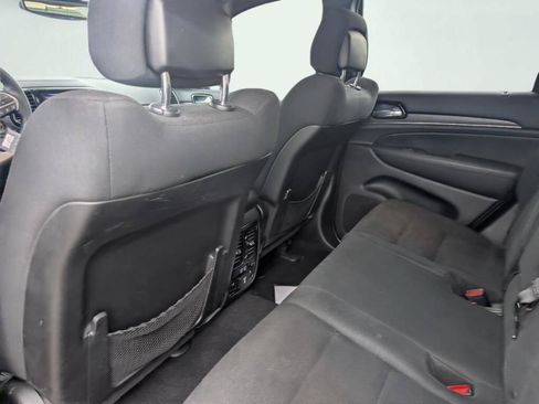 Used 2020 Jeep Grand Cherokee High Altitude AWD/4WD image 9