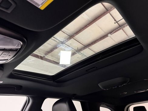 Used 2022 Dodge Durango GT image 27