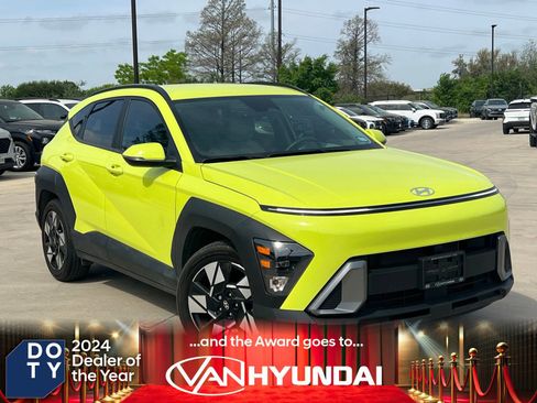 Used 2024 Hyundai Kona SEL w/ Convenience Package image 1