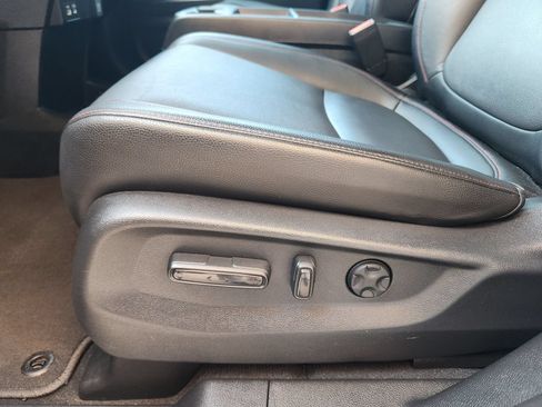 Used 2025 Honda Odyssey Sport-L image 23