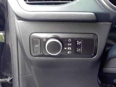 Used 2023 Ford Escape Active w/ Tech Pack #1 AWD/4WD image 14