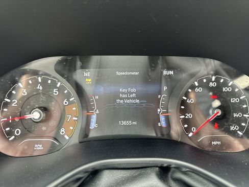 Used 2024 Jeep Compass Limited image 12