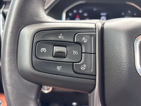 Used 2025 GMC Sierra 2500 Denali Ultimate w/ Max Trailering Package AWD/4WD image 33