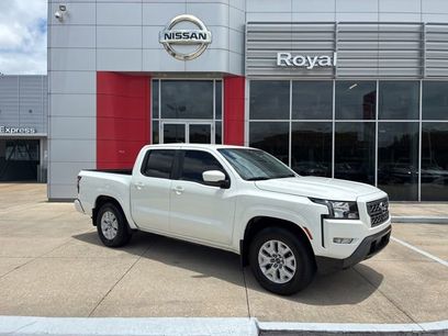 Used 2024 Nissan Frontier SV w/ SV Convenience Package