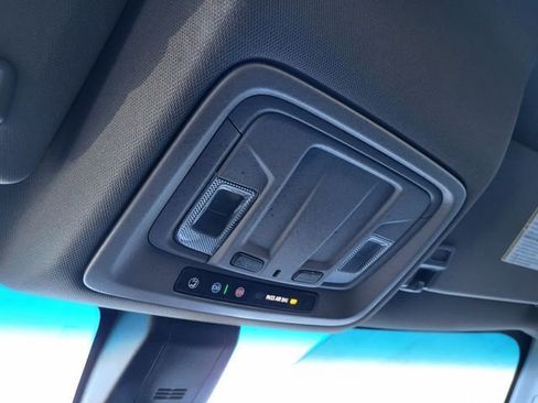 Used 2023 Chevrolet Silverado 2500 Custom w/ Custom Convenience Package image 26