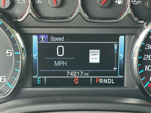 Used 2019 Chevrolet Tahoe LT w/ LT Signature Package AWD/4WD image 26