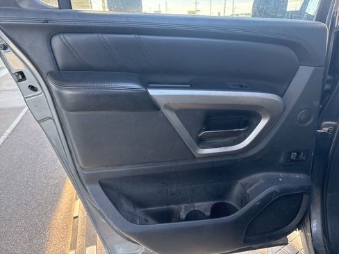 Used 2015 Nissan Armada SV AWD/4WD image 10