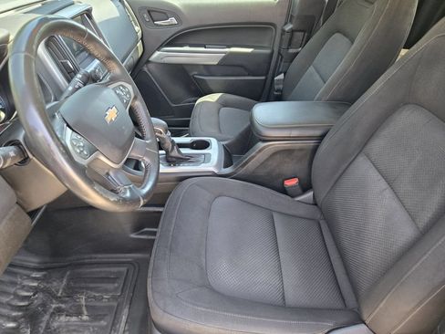 Used 2022 Chevrolet Colorado LT w/ Fleet Safety Package RWD image 14