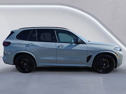 New 2026 BMW X5 M60i