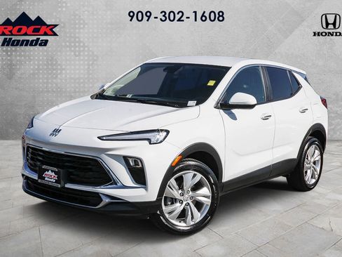 Used 2025 Buick Encore GX Preferred FWD image 1