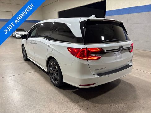 Used 2023 Honda Odyssey Elite image 4