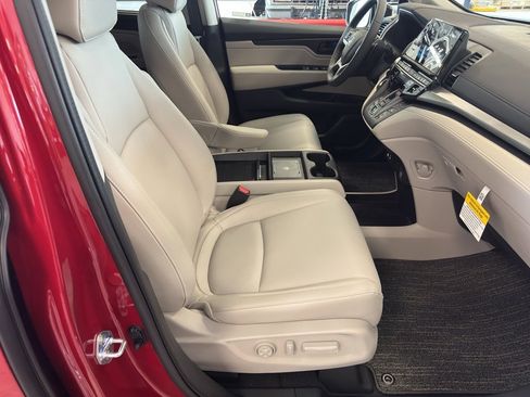 New 2026 Honda Odyssey EX-L image 15