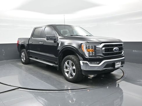 Used 2022 Ford F150 XLT w/ Equipment Group 302A High image 12