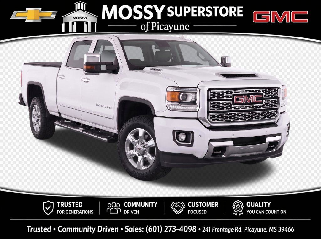 Used 2018 GMC Sierra 2500 Denali w/ Duramax Plus Package AWD/4WD image 2