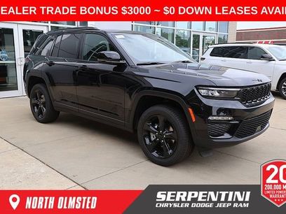 New 2025 Jeep Grand Cherokee Limited w/ Black Appearance Package