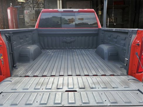 Used 2022 Chevrolet Silverado 1500 LT Trail Boss w/ LT Trail Boss Premium Package image 40