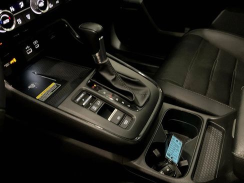 Used 2024 Honda CR-V EX-L image 18