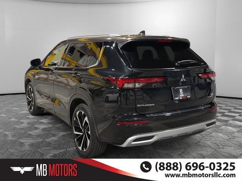 Used 2023 Mitsubishi Outlander SEL 40th Anniversary image 8