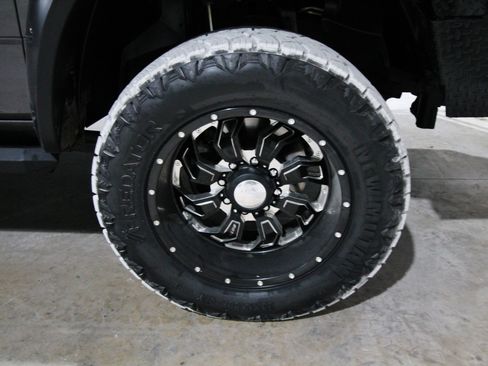 Used 2018 RAM 2500 Laramie w/ Off Road Package AWD/4WD image 18