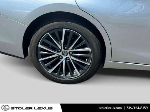 Used 2023 Lexus ES 350 w/ Premium Package FWD image 9