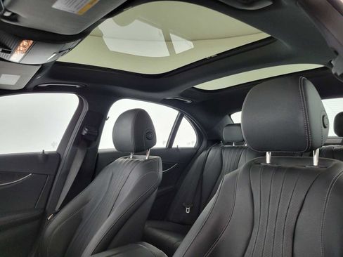 Used 2020 Mercedes-Benz E 450 4MATIC Sedan image 30