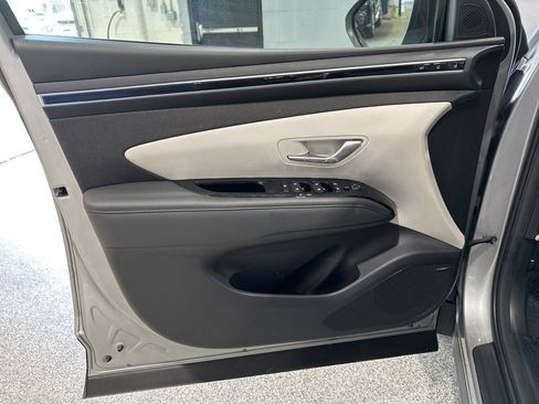 Used 2024 Hyundai Tucson Limited AWD/4WD image 15