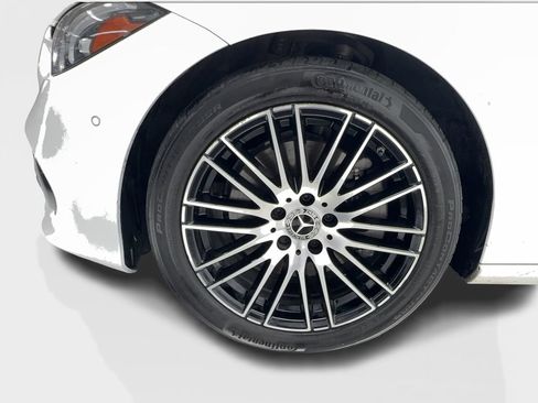 Used 2024 Mercedes-Benz C 300 Sedan image 13