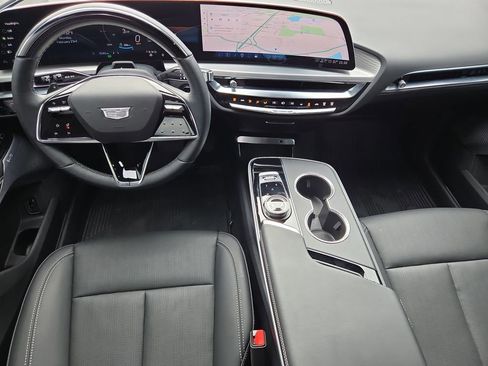 Certified 2025 Cadillac Lyriq Sport image 17