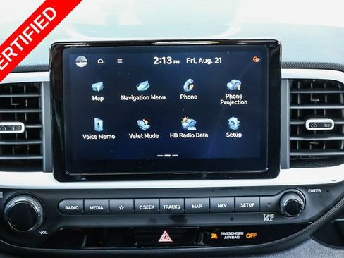 Certified 2023 Hyundai Venue Limited FWD image 15