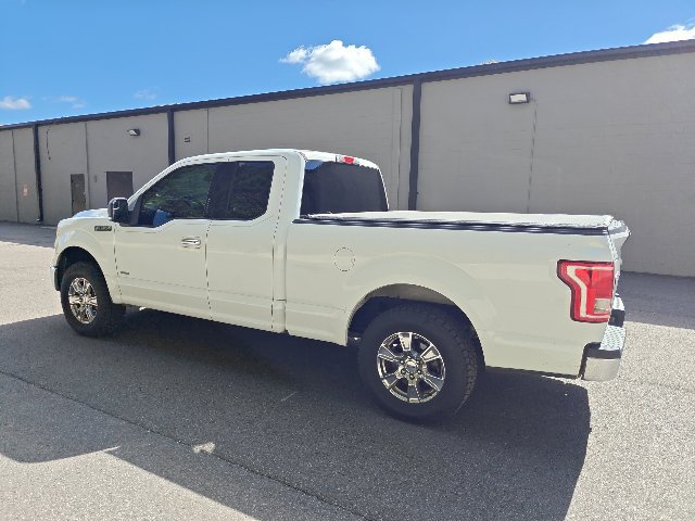 Used 2017 Ford F150 XLT w/ Equipment Group 301A Mid RWD image 4