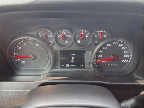 Used 2020 Chevrolet Silverado 1500 Custom Trail Boss w/ Custom Convenience Package AWD/4WD image 26
