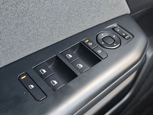 Used 2025 Kia K4 EX FWD image 22