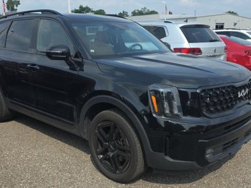 Used 2024 Kia Telluride SX X-Line AWD/4WD image 1
