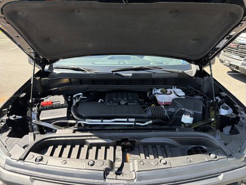 Used 2024 Chevrolet Silverado 1500 Custom image 31