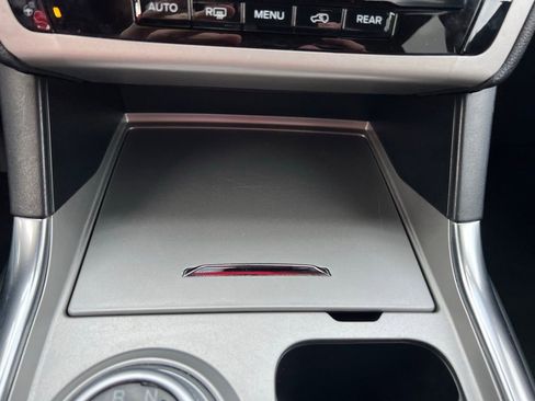 Used 2023 Ford Explorer XLT w/ Equipment Group 202A image 35