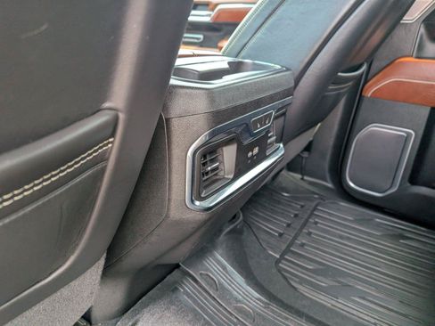 Used 2023 GMC Sierra 1500 Denali Ultimate AWD/4WD image 33