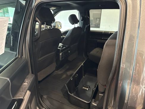Used 2020 Ford F150 XLT w/ Equipment Group 302A Luxury AWD/4WD image 19