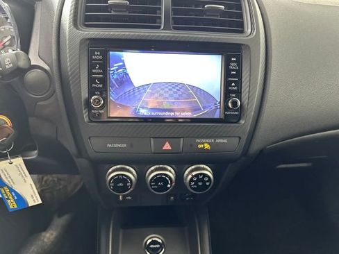 Used 2024 Mitsubishi Outlander Sport SE image 22
