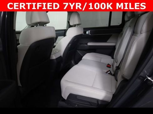 Used 2024 Hyundai Santa Fe SE image 18