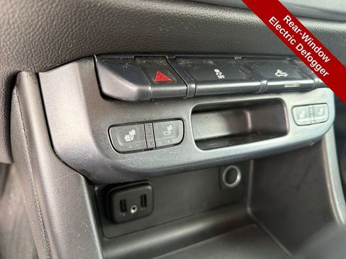 Used 2019 Chevrolet Colorado LT w/ Redline Special Edition image 30